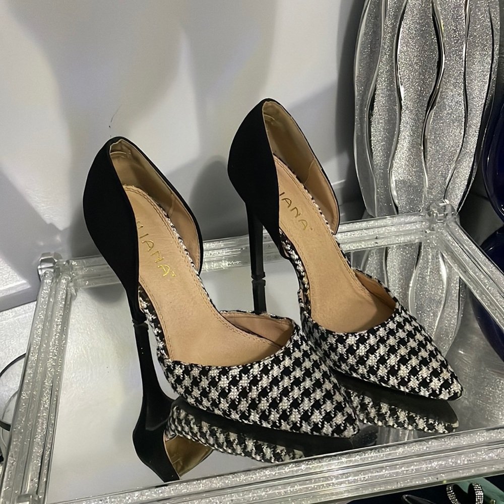HOUNDSTOOTH!